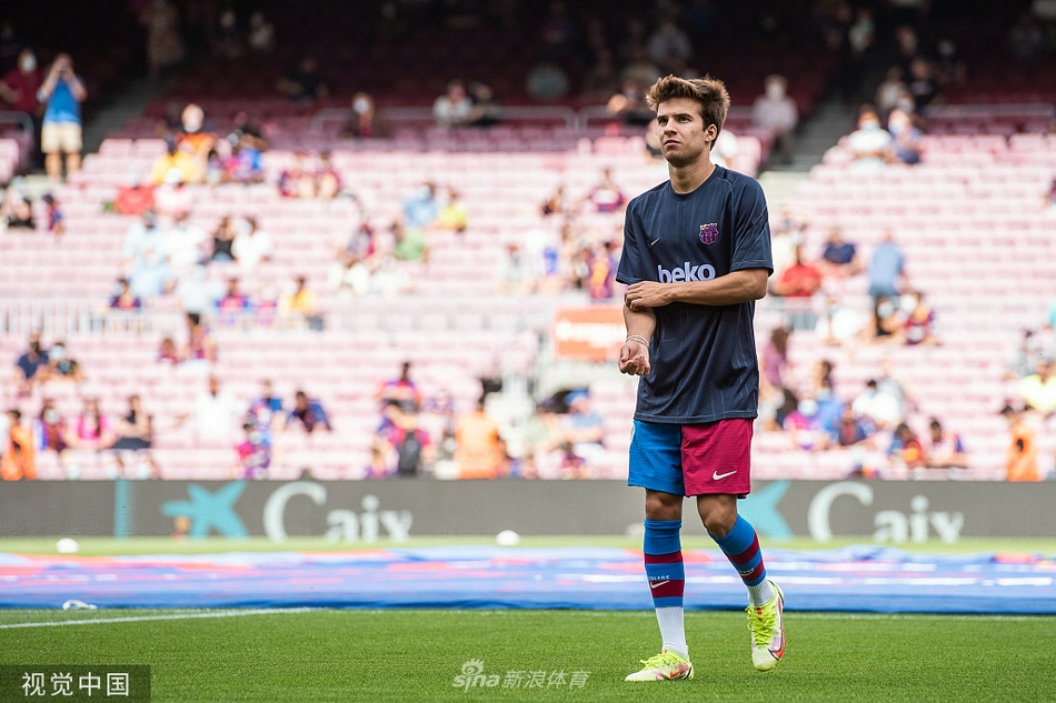 [西甲]巴萨2-1赫塔菲 德佩破门