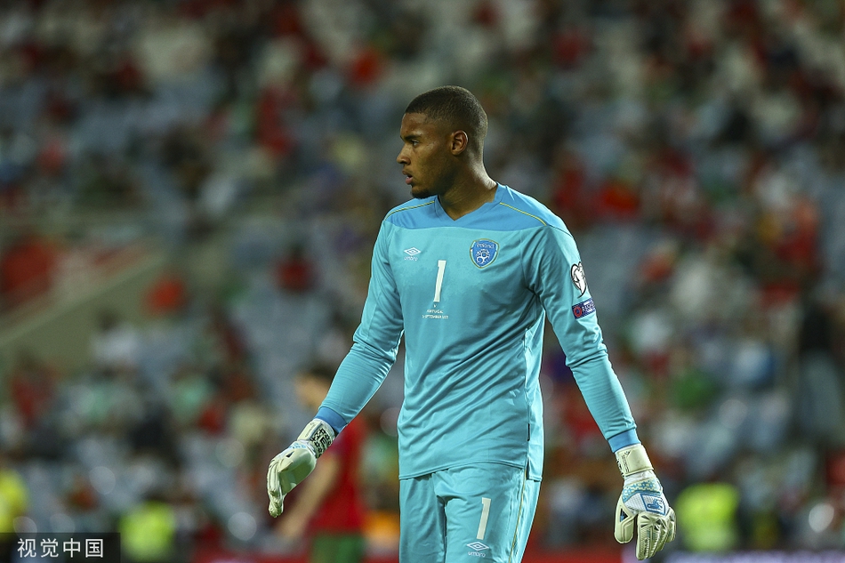 [世预赛]葡萄牙2-1爱尔兰 C罗两球致胜