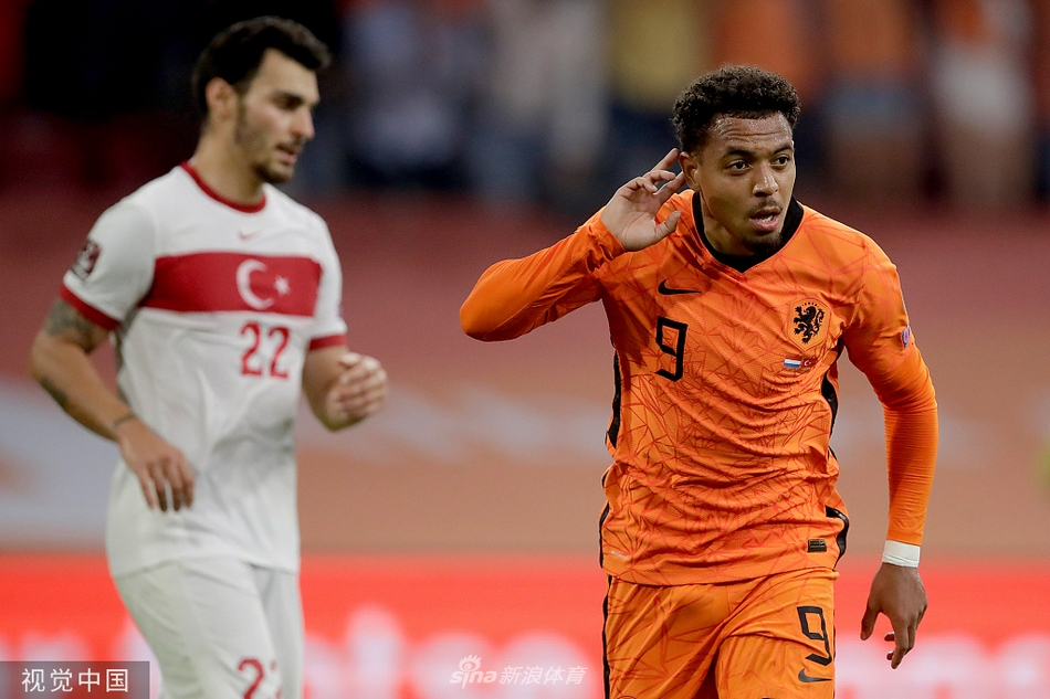 [世预赛]荷兰6-1土耳其 德佩帽子戏法