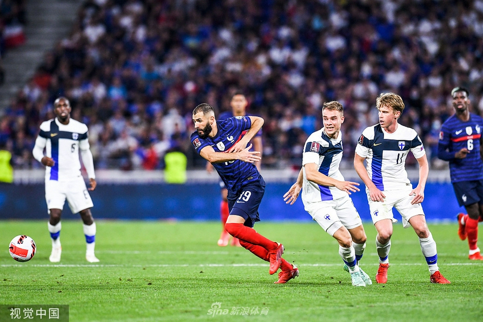 [世预赛]法国2-0芬兰 格列兹曼两球