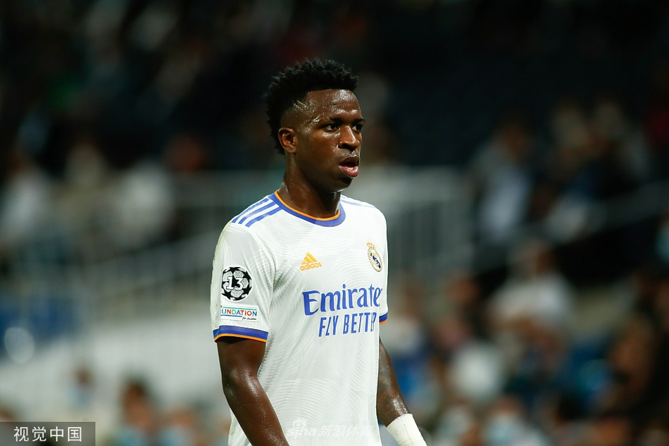 [欧冠]皇马1-2谢里夫 本泽马破门