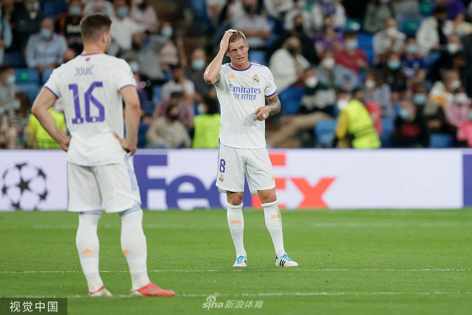 [欧冠]皇马1-2谢里夫 本泽马破门