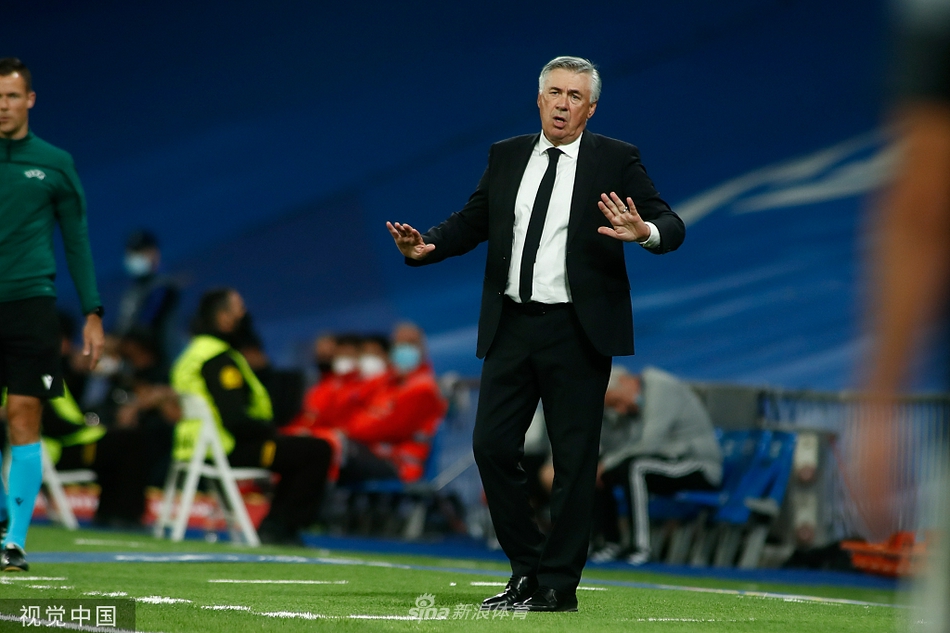 [欧冠]皇马1-2谢里夫 本泽马破门