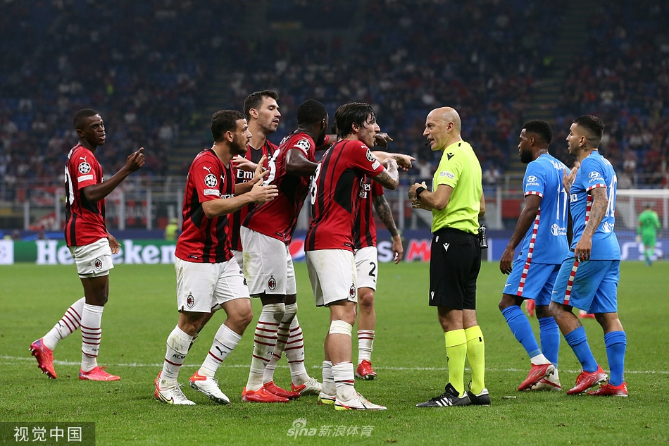 [欧冠]AC米兰1-2马竞 苏亚雷斯绝杀