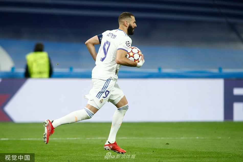 [欧冠]皇马1-2谢里夫 本泽马破门