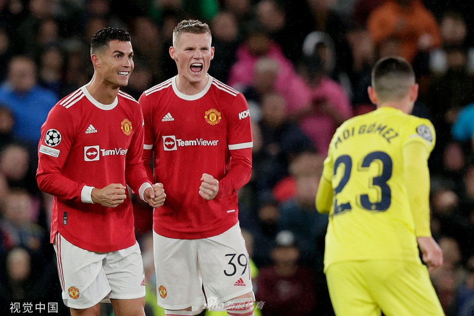 [欧冠]曼联2-1比利亚雷亚尔 C罗95分钟绝杀