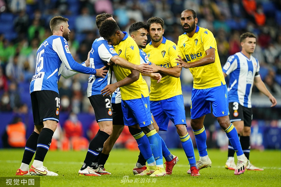 [西甲]西班牙人2-0加的斯 武磊90分钟替补登场