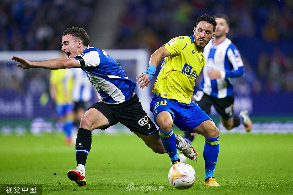 [西甲]西班牙人2-0加的斯 武磊90分钟替补登场