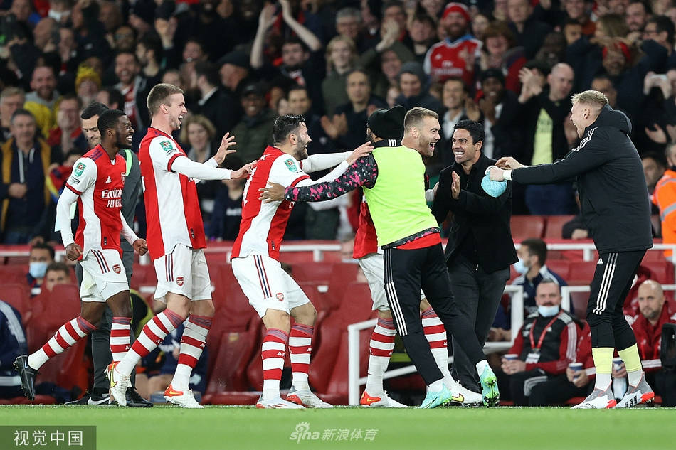 [联赛杯]阿森纳2-0利兹联