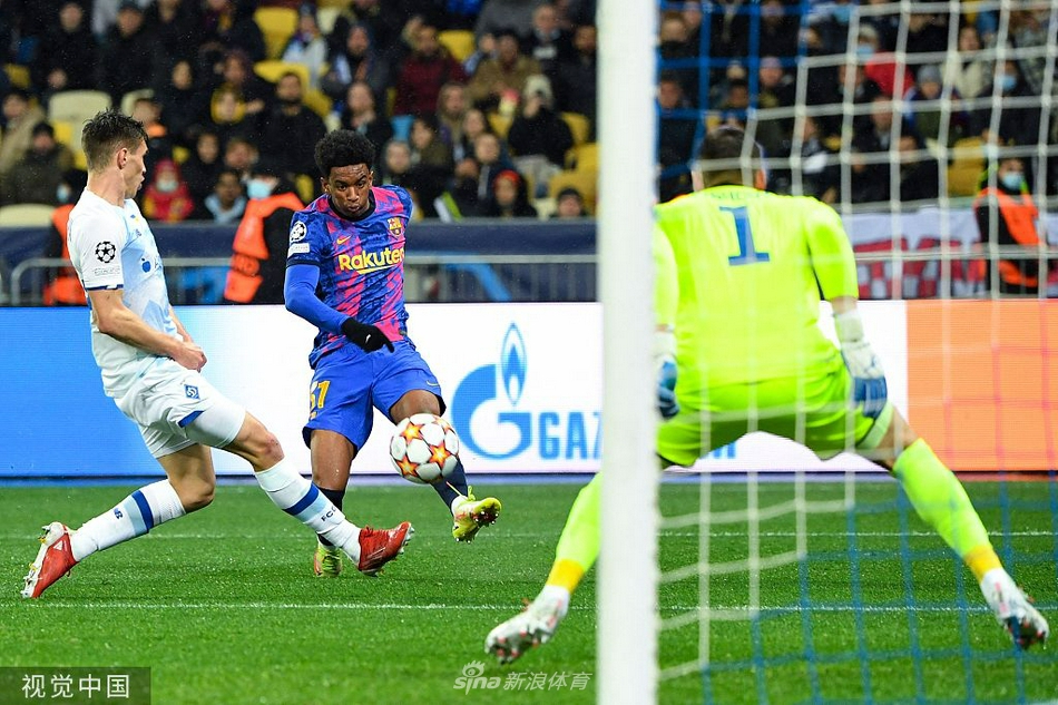 [欧冠]基辅迪纳摩0-1巴萨 法蒂破门