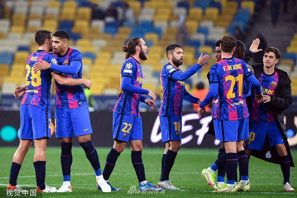 [欧冠]基辅迪纳摩0-1巴萨 法蒂破门