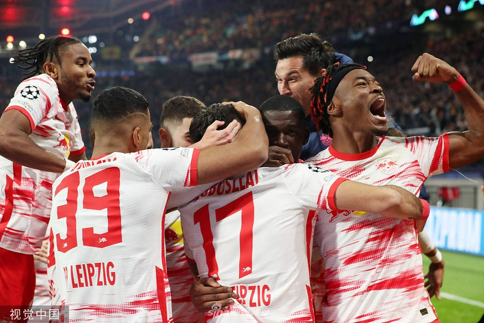 [欧冠]莱比锡2-2巴黎 维纳尔杜姆两球