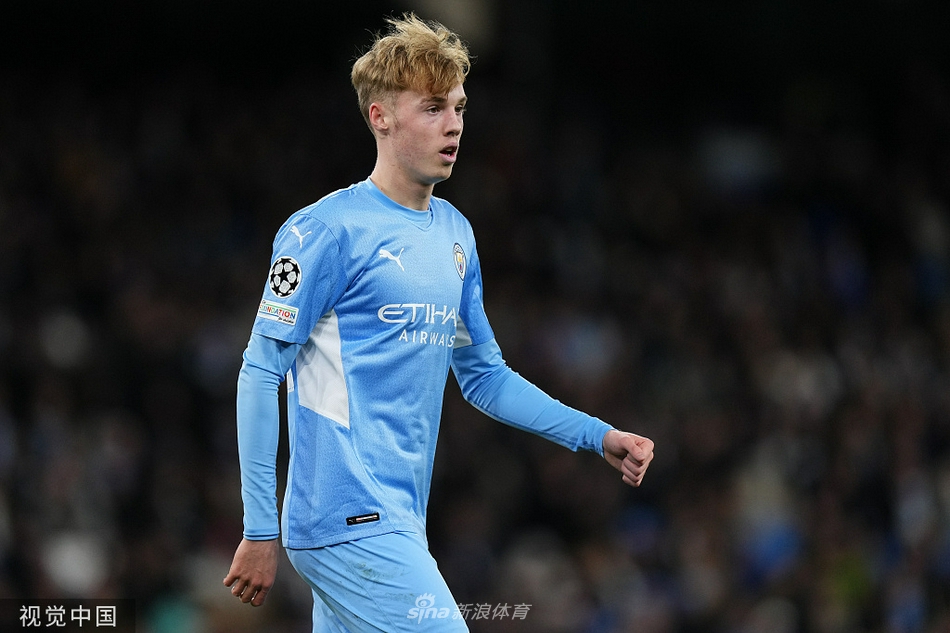 [欧冠]曼城4-1布鲁日 斯特林破门