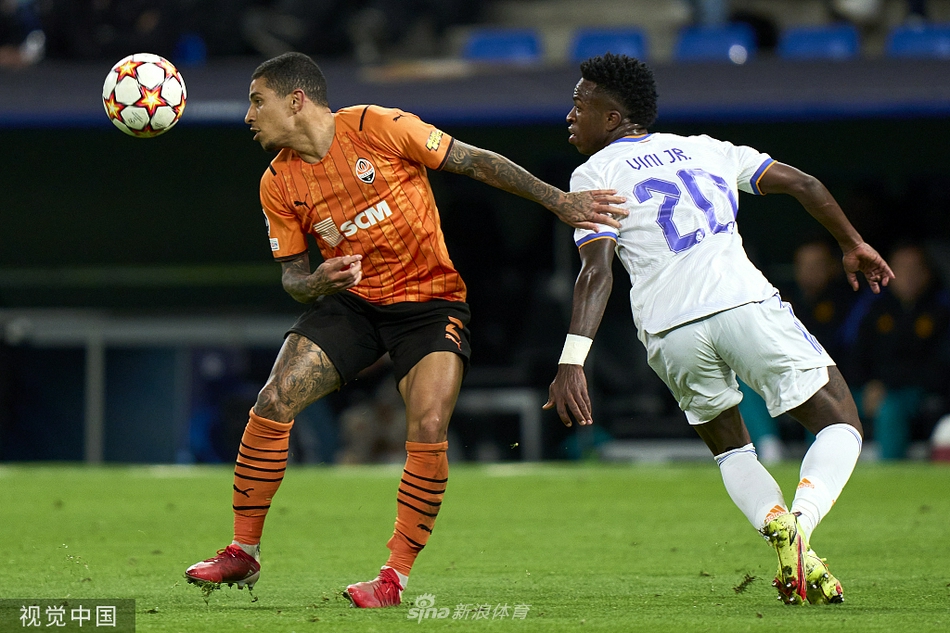 [欧冠]皇马2-1顿涅茨克矿工 本泽马两球