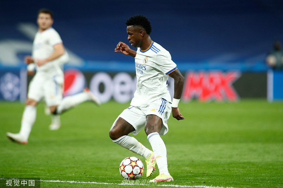 [欧冠]皇马2-1顿涅茨克矿工 本泽马两球