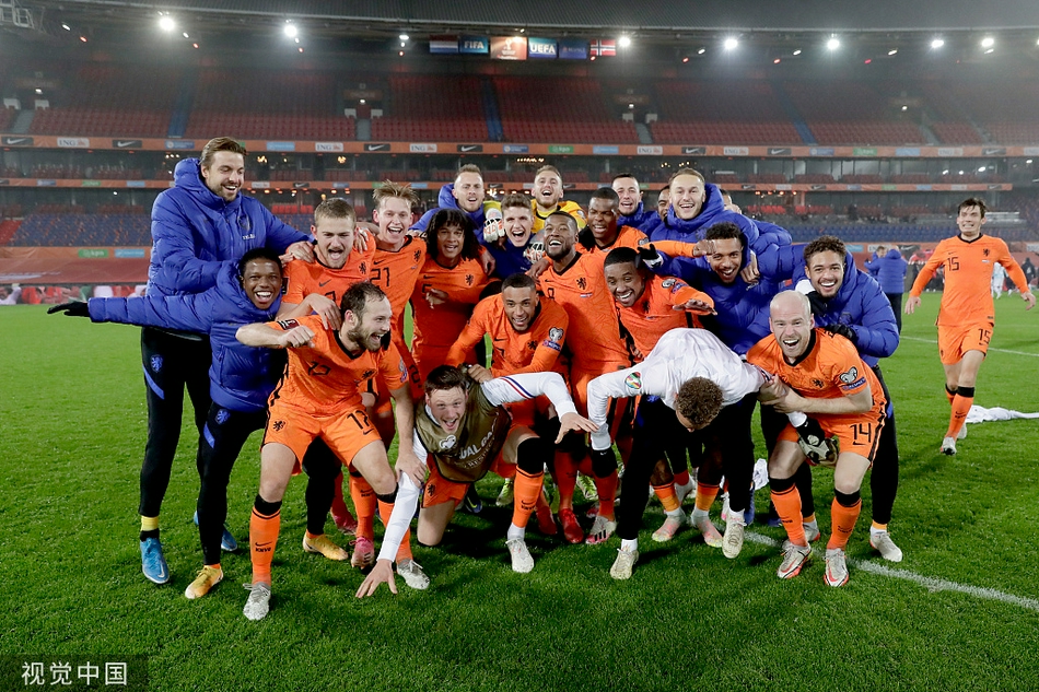 [世预赛]荷兰2-0挪威 德佩破门