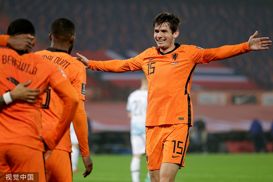 [世预赛]荷兰2-0挪威 德佩破门