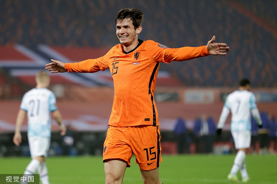 [世预赛]荷兰2-0挪威 德佩破门