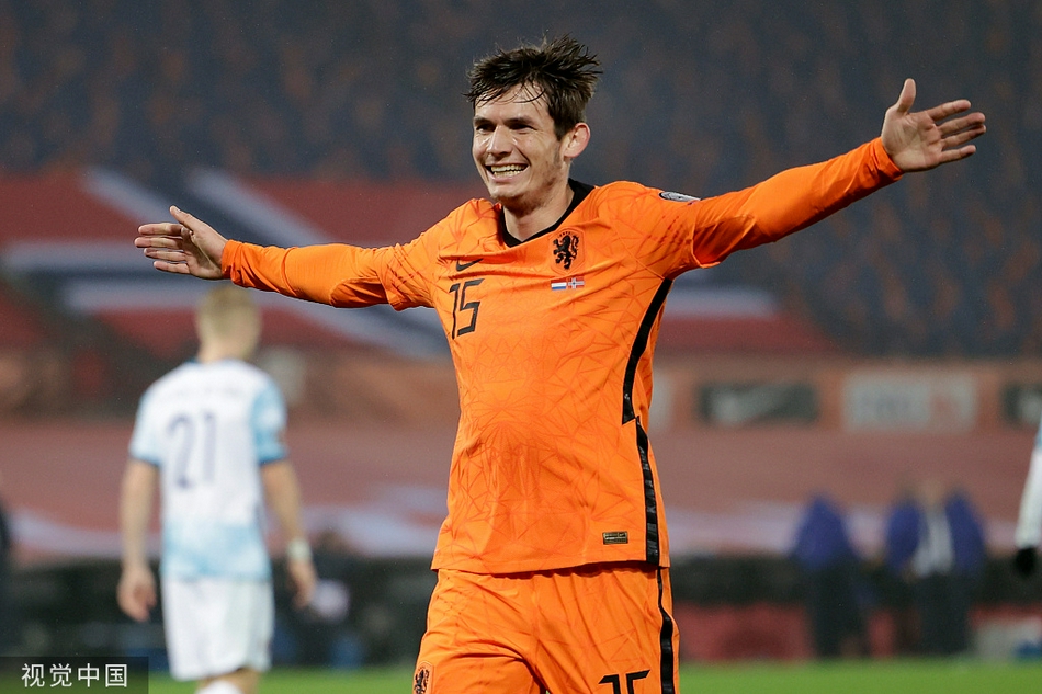 [世预赛]荷兰2-0挪威 德佩破门
