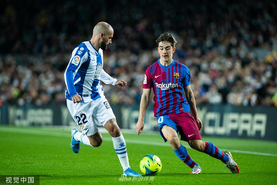 [西甲]巴萨1-0西班牙人 德佩破门