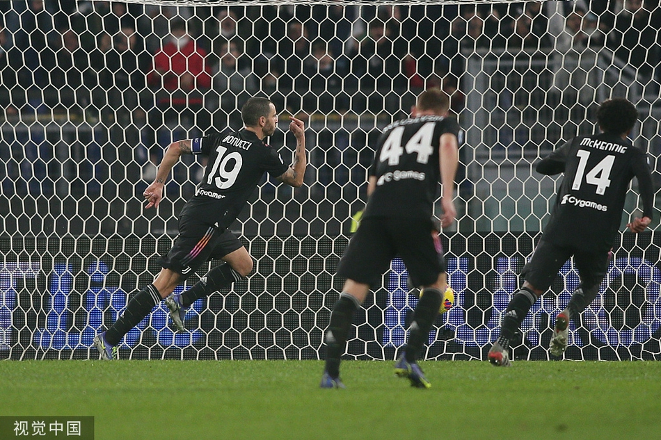 [意甲]拉齐奥0-2尤文 博努奇两球