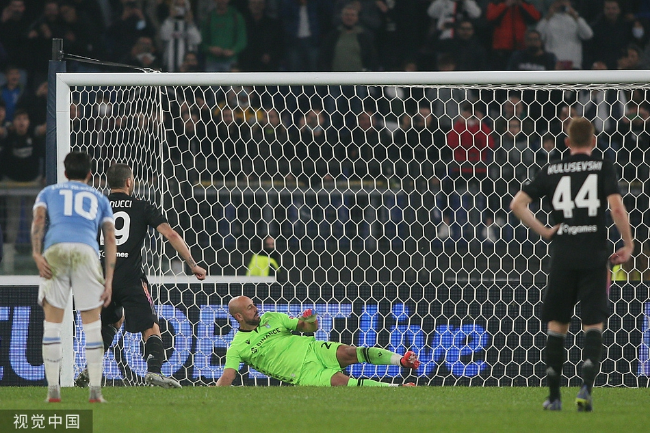 [意甲]拉齐奥0-2尤文 博努奇两球
