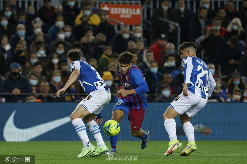 [西甲]巴萨1-0西班牙人 德佩破门
