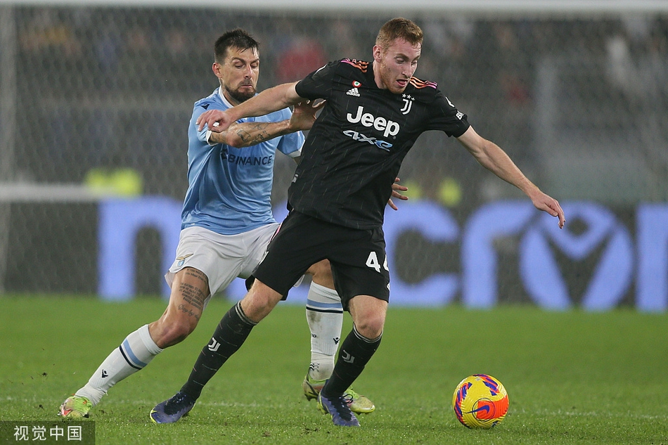 [意甲]拉齐奥0-2尤文 博努奇两球