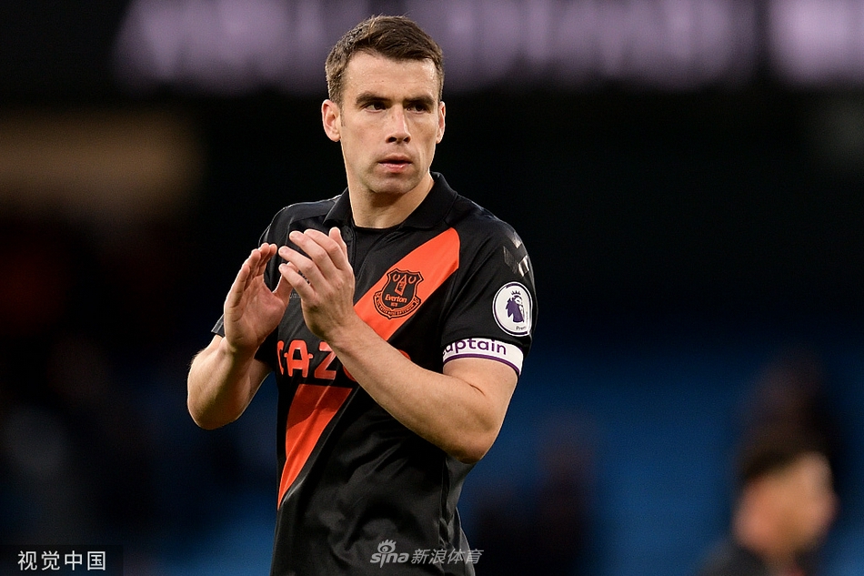 [英超]曼城3-0埃弗顿 斯特林破门