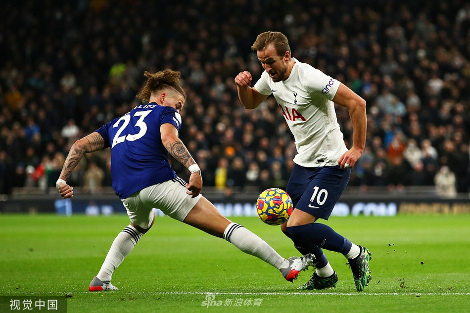 [英超]热刺2-1利兹联 雷吉隆破门