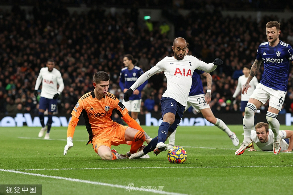 [英超]热刺2-1利兹联 雷吉隆破门