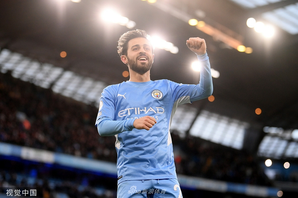 [英超]曼城3-0埃弗顿 斯特林破门