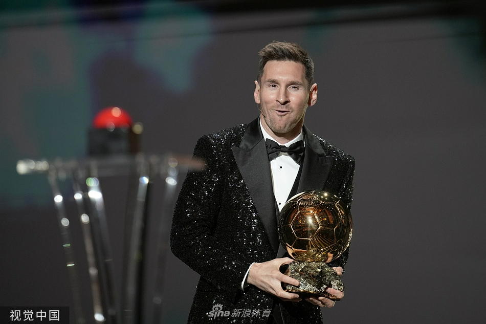 梅西荣膺2021年金球奖