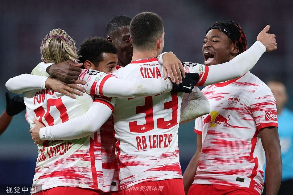 [欧冠]莱比锡2-1曼城 索博斯洛伊破门