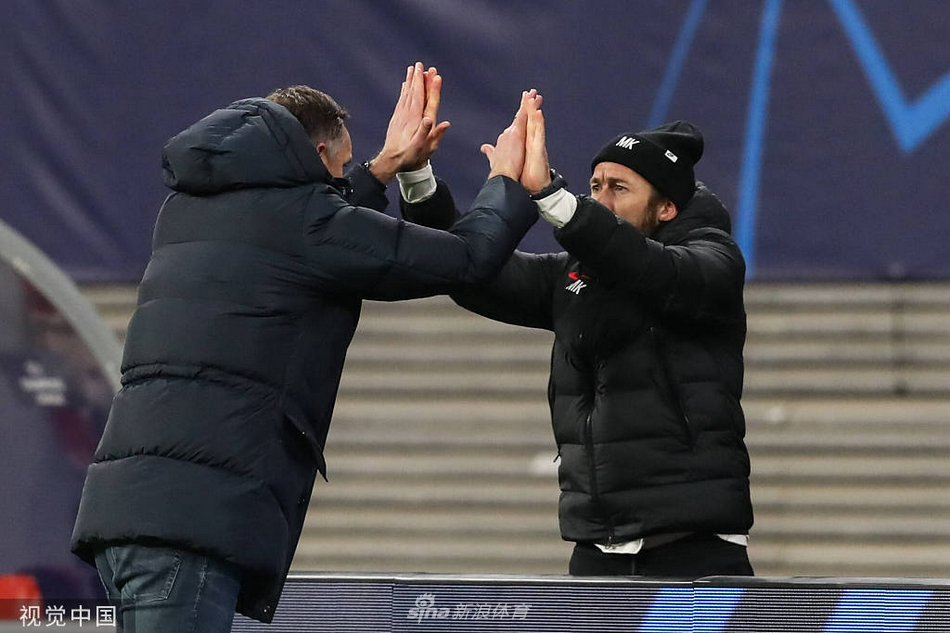 [欧冠]莱比锡2-1曼城 索博斯洛伊破门