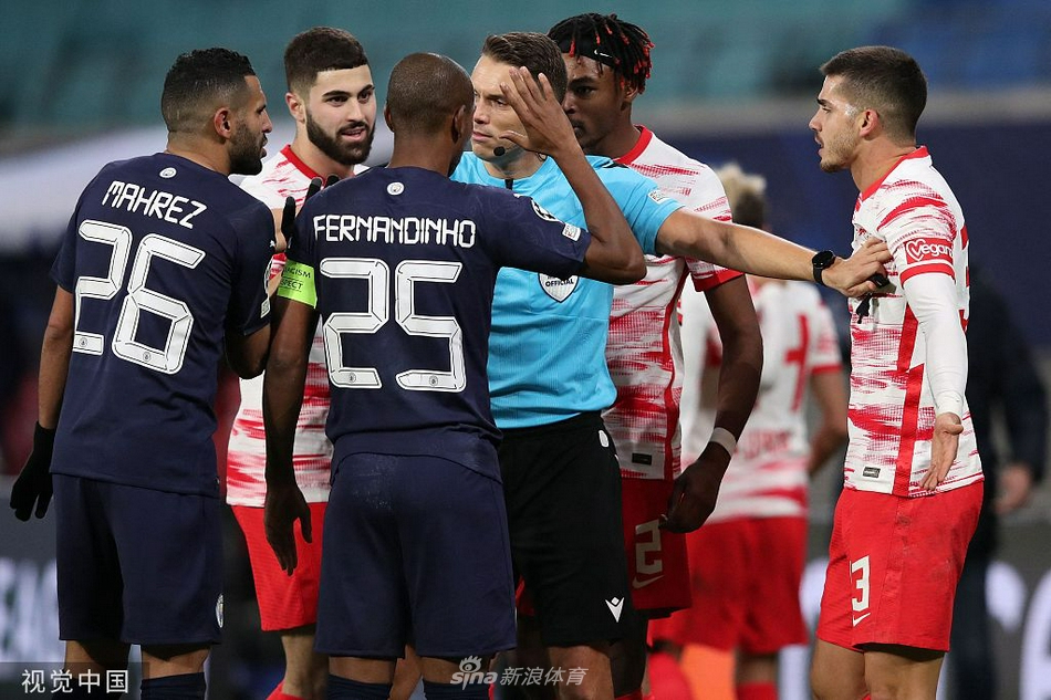 [欧冠]莱比锡2-1曼城 索博斯洛伊破门