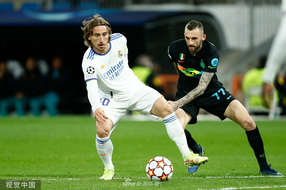 [欧冠]皇马2-1国米 克罗斯破门