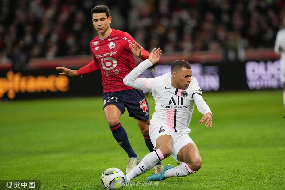 [法甲]里尔1-5巴黎圣日耳曼 梅西传射
