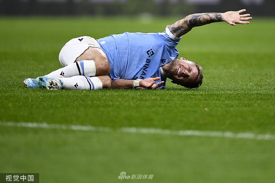 [意大利杯]AC米兰4-0拉齐奥 吉鲁两球