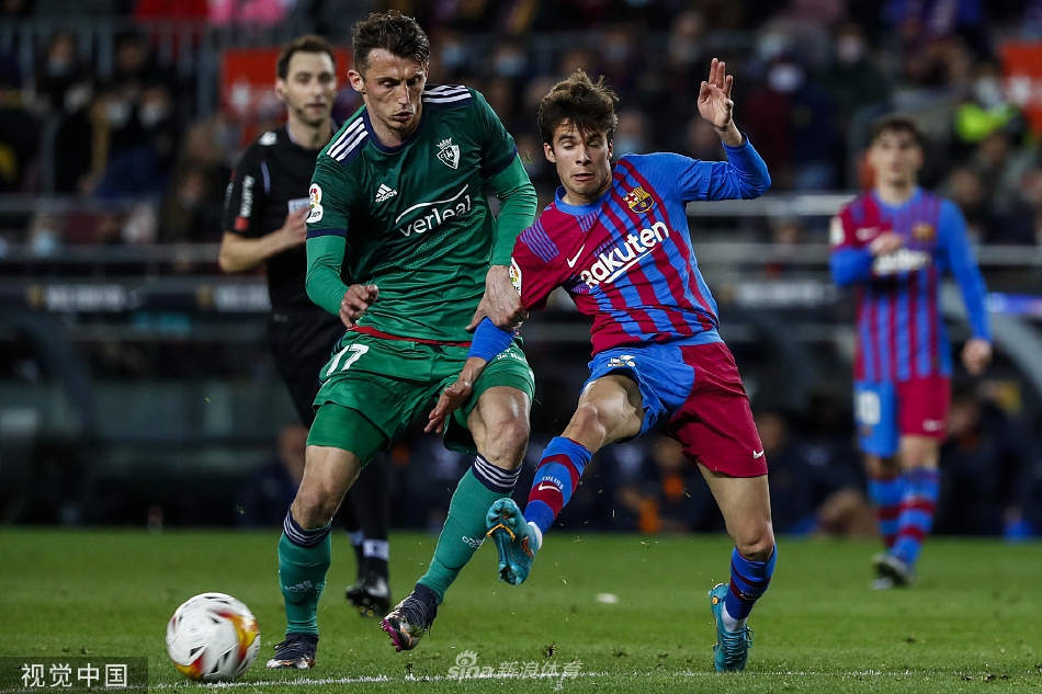 [西甲]巴萨4-0奥萨苏纳 托雷斯两球