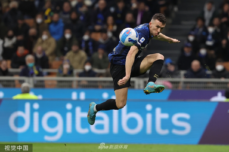 [意甲]国米1-1佛罗伦萨 邓弗里斯破门