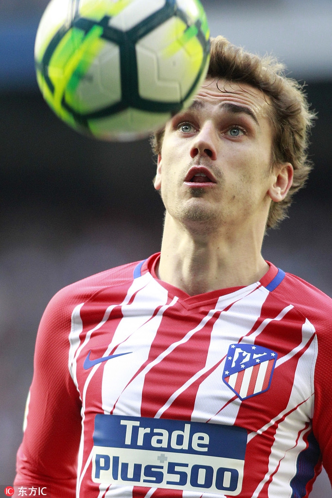 格列兹曼全神贯注