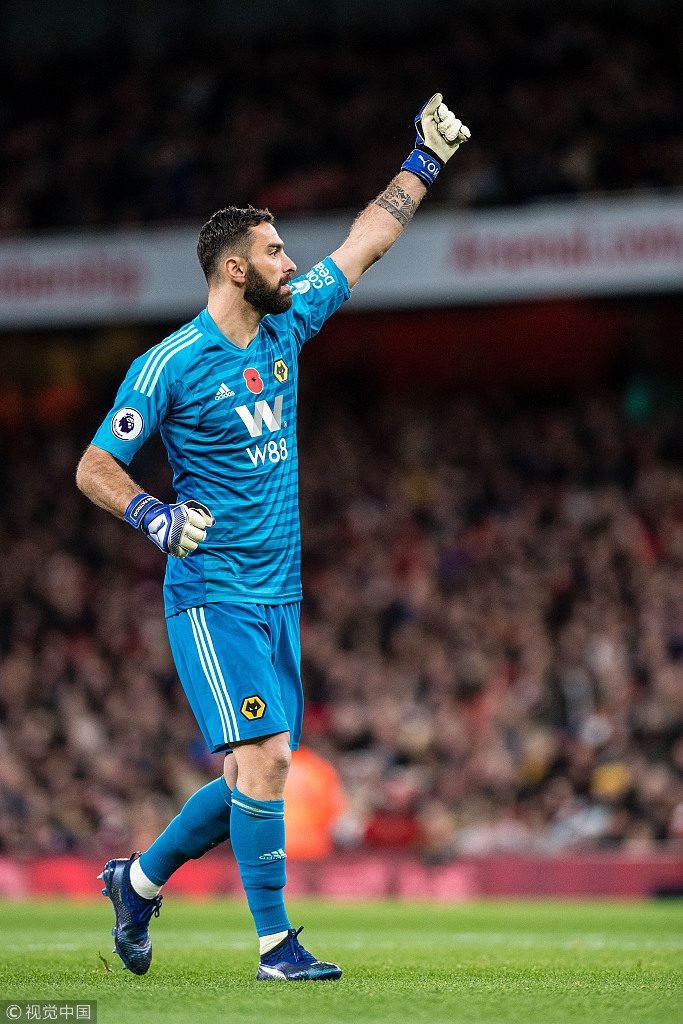 帕特里西奥很开心