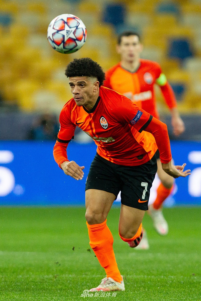 [欧冠]皇马0-2负顿涅茨克矿工 出线告急