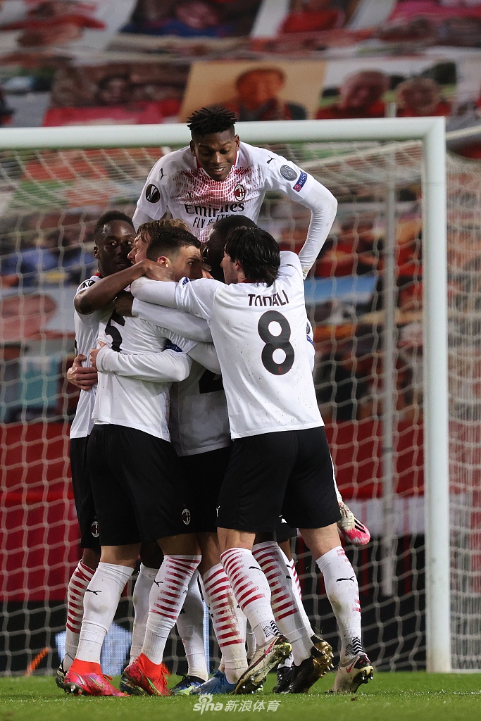 [欧联杯]曼联1-1AC米兰 克亚尔读秒扳平