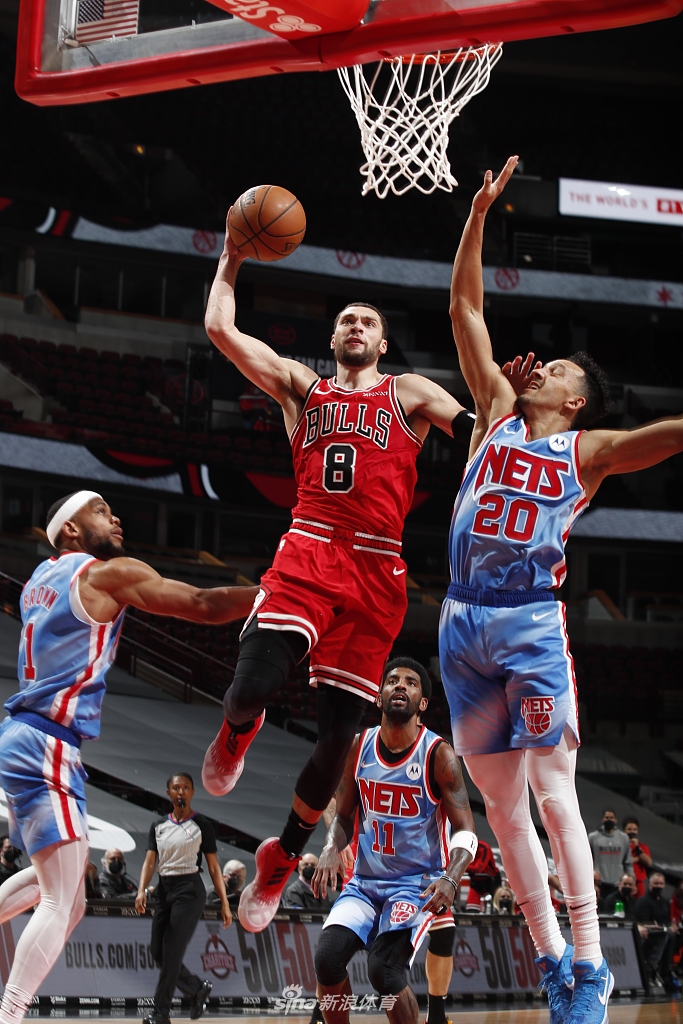 [NBA常规赛]篮网107-115公牛