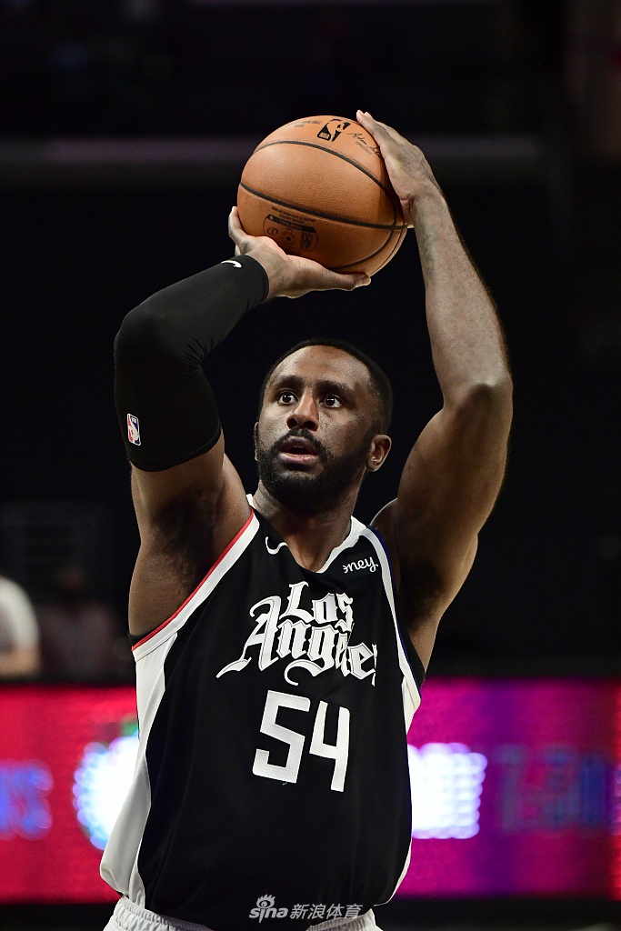 [NBA常规赛]湖人86-104快船