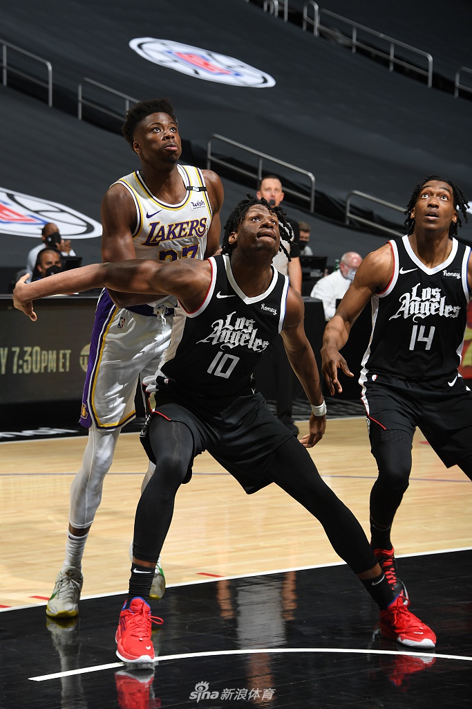 [NBA常规赛]湖人86-104快船