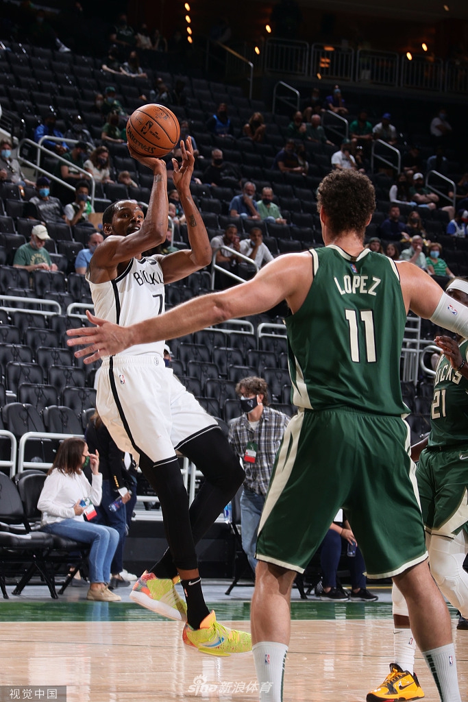 [NBA常规赛]篮网114-117雄鹿