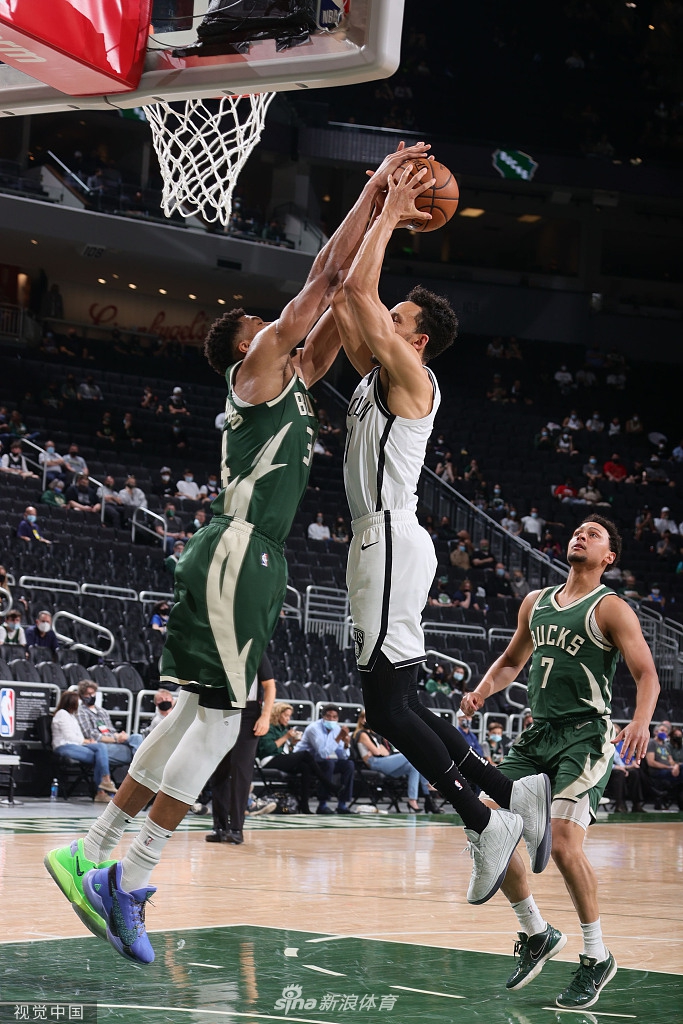 [NBA常规赛]篮网114-117雄鹿